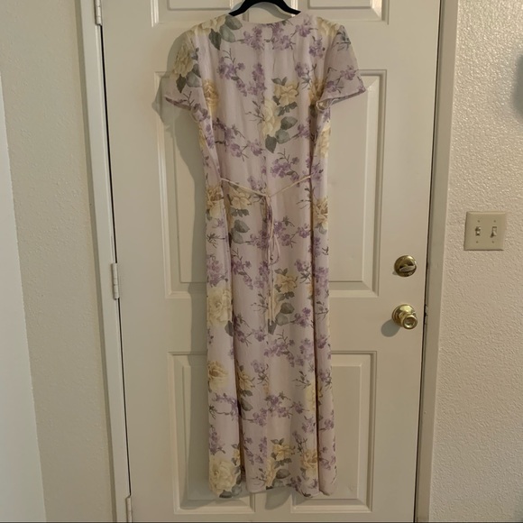 Vintage 90s floral maxi dress - Picture 2 of 10